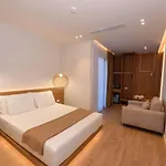 Mahoro Boutique 4*