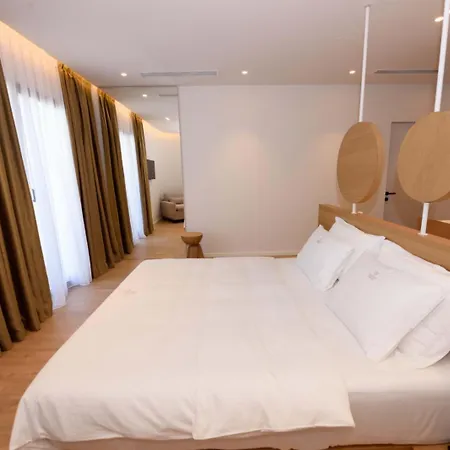 Mahoro Boutique 4*