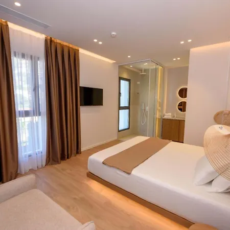 Mahoro Boutique Hotel 4*
