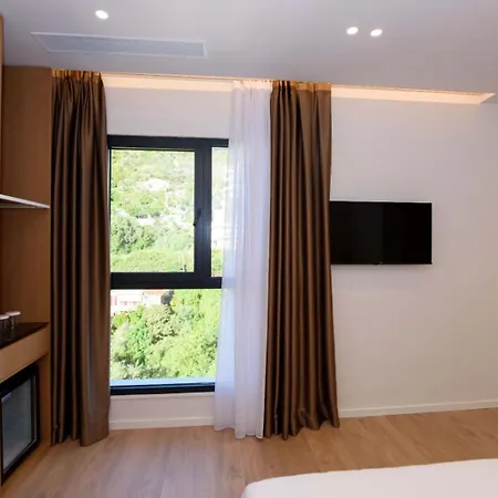 Mahoro Boutique Hotel Vlore