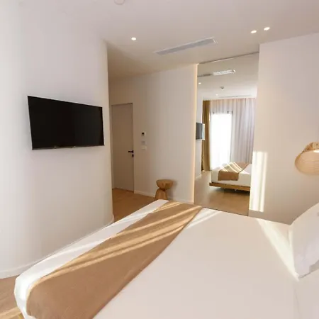 Mahoro Boutique Hotel 4*