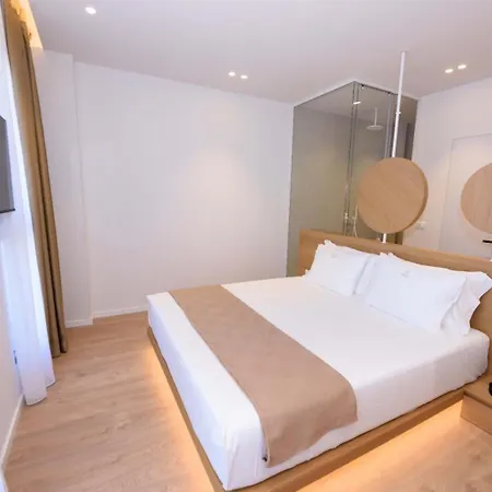 Mahoro Boutique 4*