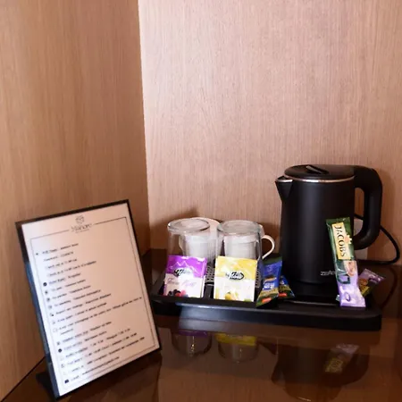 Mahoro Boutique Hotell 4*