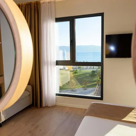 Mahoro Boutique 4* Vlore