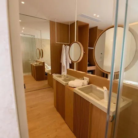 Mahoro Boutique 4* Vlorë