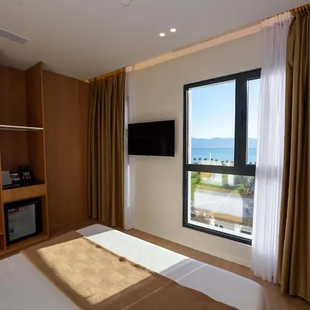 Hotel Mahoro Boutique Vlore