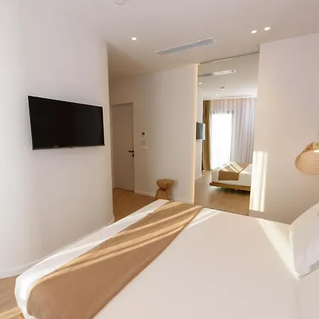 Hotell Mahoro Boutique 4*