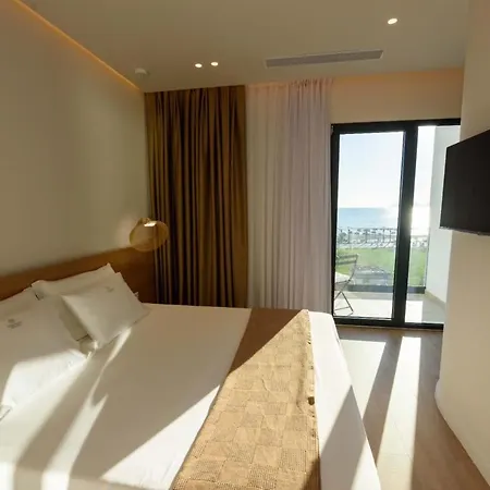 Mahoro Boutique 4* Vlorë