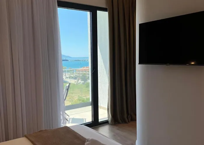 酒店 Mahoro Boutique 4*