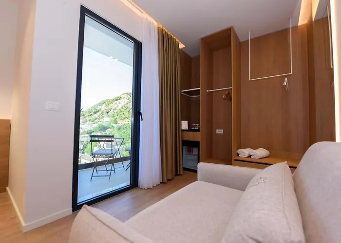 酒店 Mahoro Boutique 4*